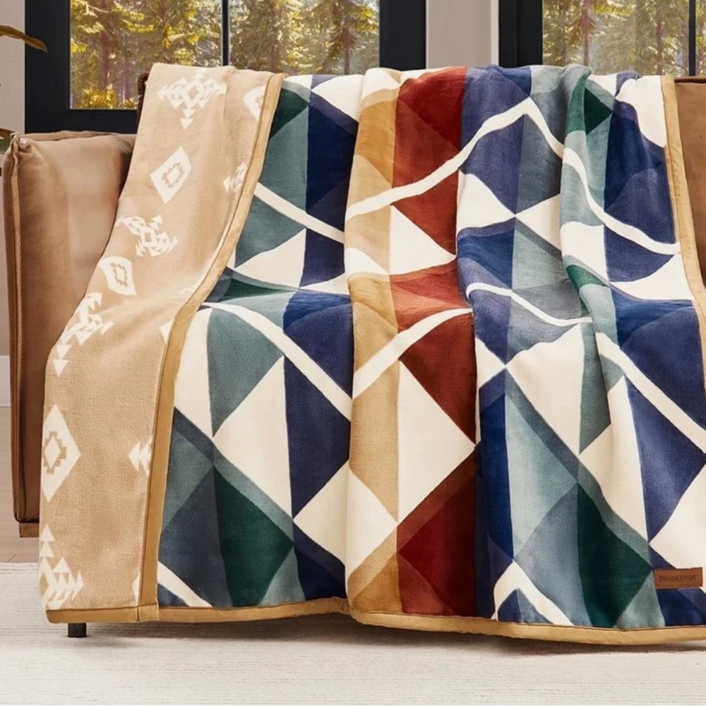 Pendleton Reversible Plush Throw Blanket 50"x70" Polyester Faux Suede - Serrado
